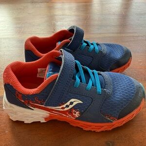 Saucony wind a/c 2.0 sneaker, navy/red/white - size 12.5W